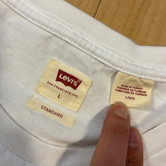 Classic White Tee-Shirt Levi’s size Large - Picture 5 of 7
